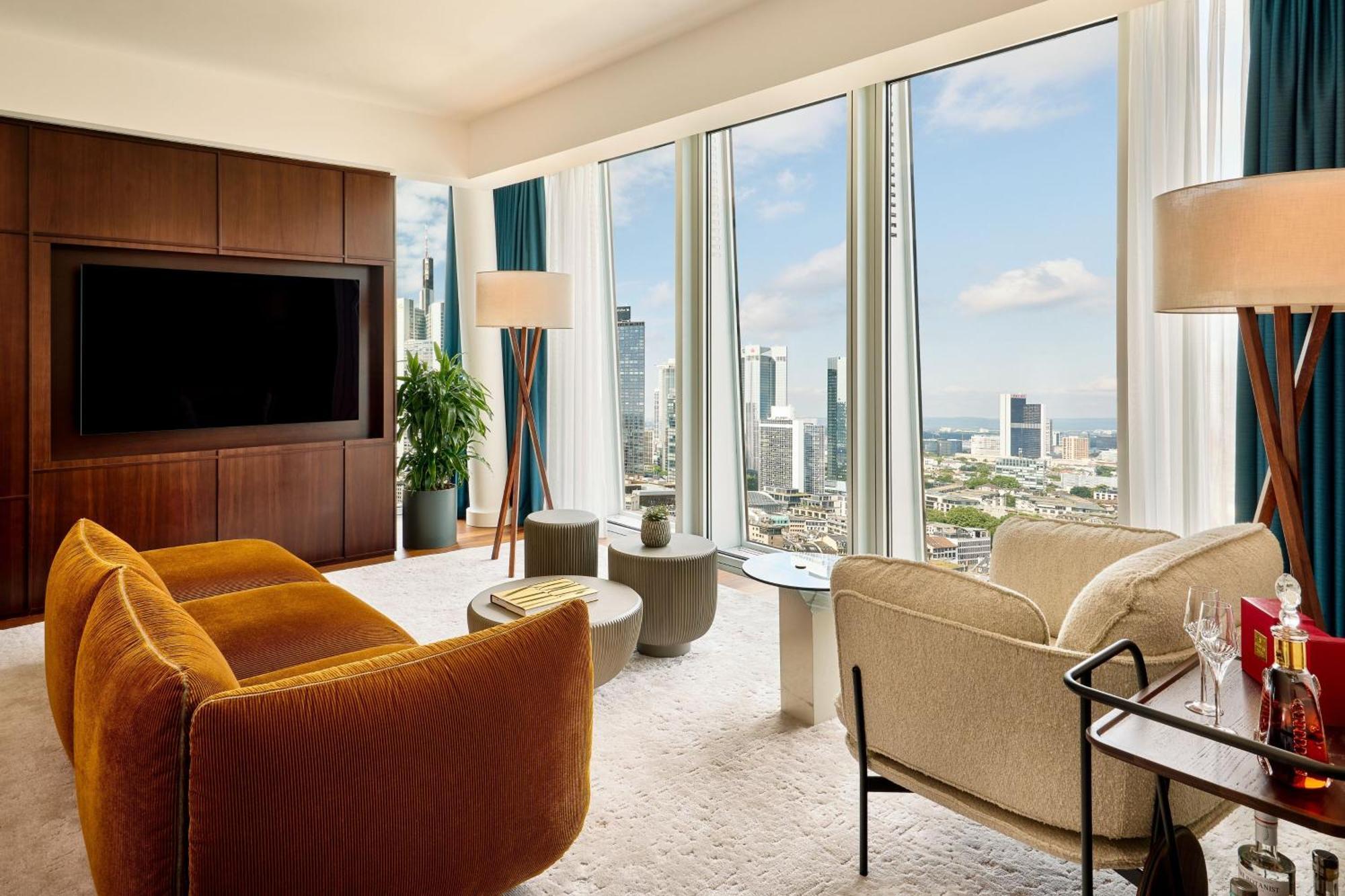 Jw Marriott Hotel Frankfurt Frankfurt am Main Exterior photo A living room at the West Hollywood Edition