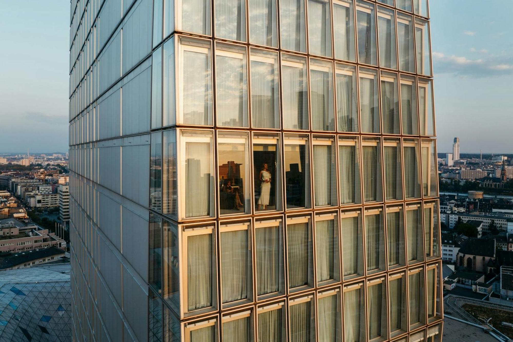 Jw Marriott Hotel Frankfurt Frankfurt am Main Exterior photo The building's facade